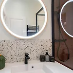 L10 Staywiz Us - Clemenceau Central, Next Train Station דירה