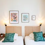 דירה L10 Staywiz Us - Clemenceau Central, Next Train Station *