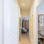 L10 Staywiz Us - Clemenceau Central, Next Train Station * ניס