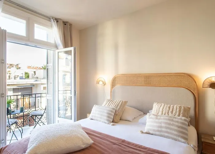 L10 Clemenceau Central, Next Train Station Nice