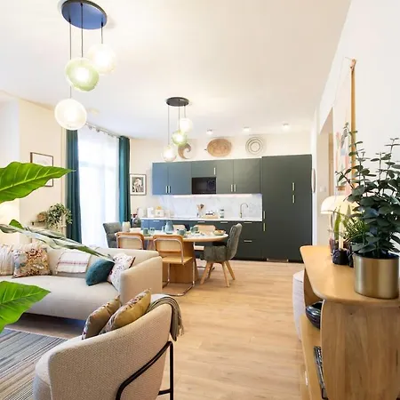 Apartamento L10 Staywiz Us - Clemenceau Central, Next Train Station *