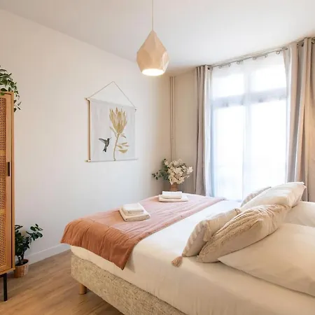 L10 Staywiz Us - Clemenceau Central, Next Train Station Apartamento *